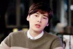 女星爆料男明星是谁啊视频,揭秘视频中神秘男明星身份