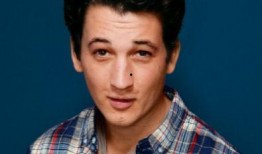 美国男演员爆料新闻视频